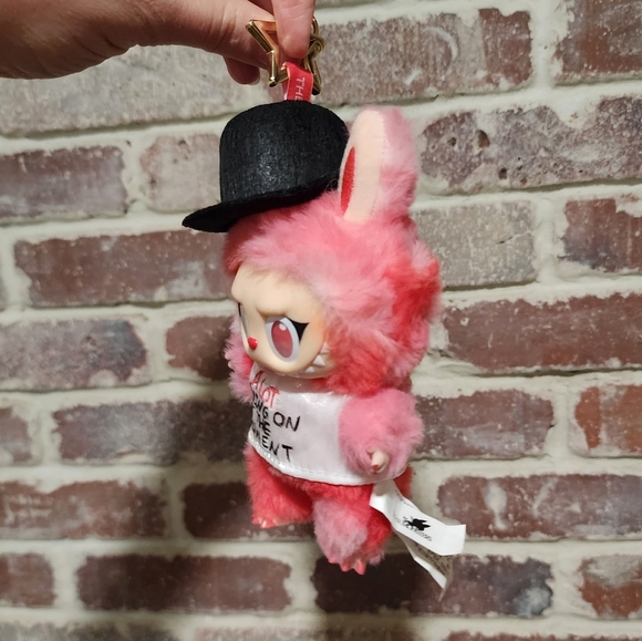 Pop Mart Custom Red Eras Tour Labubu - Picture 10 of 12